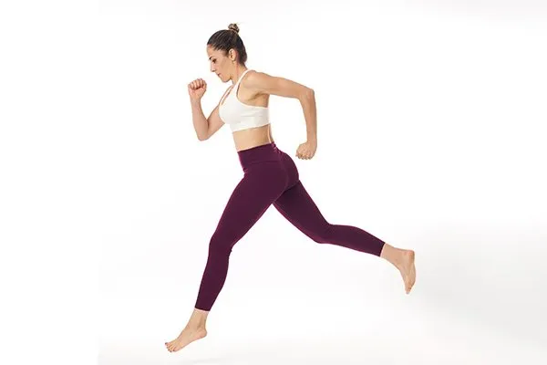 ¿Cómo correr sin lesionarse? Consejos prácticos Clínica de Fisioterapia Mujer como correr sin lesionarse fisiofit